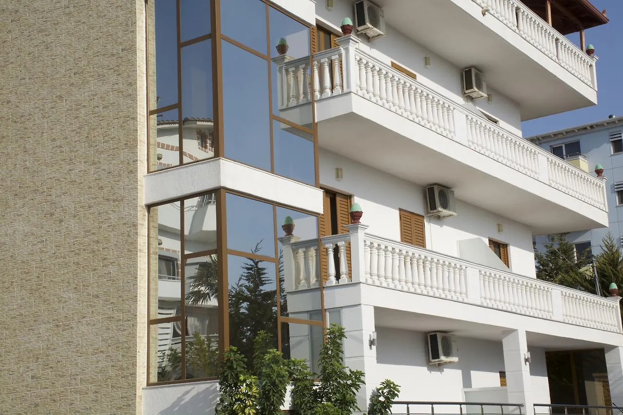 Villa Ideal Ksamil 3*,